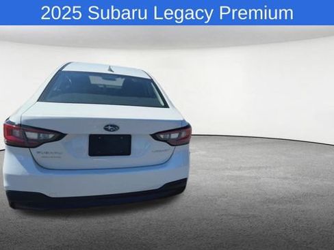 Used 2025 Subaru Legacy Premium w/ Popular Package #1A AWD/4WD image 8