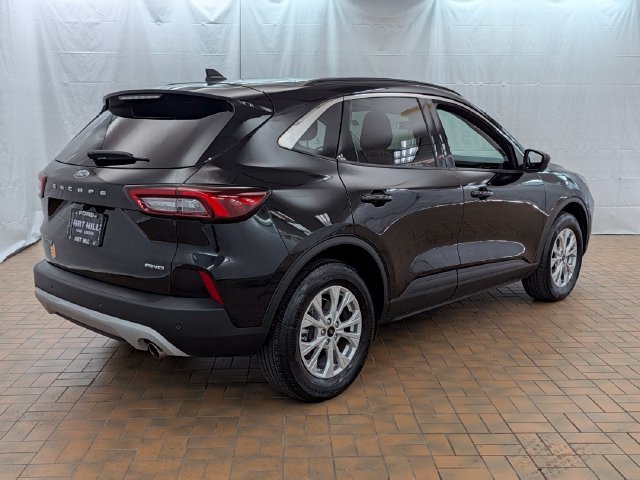 Certified 2024 Ford Escape Active w/ Tech Pack #1 AWD/4WD image 5