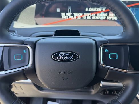 New 2026 Ford Expedition Max Platinum w/ Stealth Performance Package AWD/4WD image 28