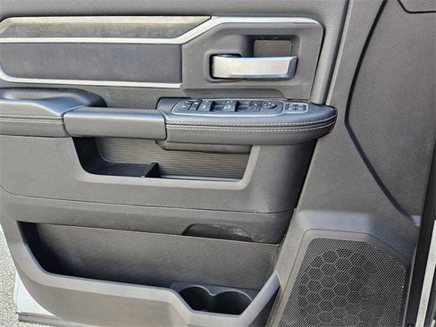 Used 2024 RAM 2500 Big Horn image 24