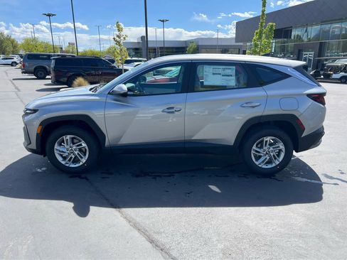 New 2026 Hyundai Tucson SE AWD/4WD image 12