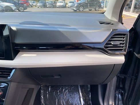 New 2025 Volkswagen Taos S image 48