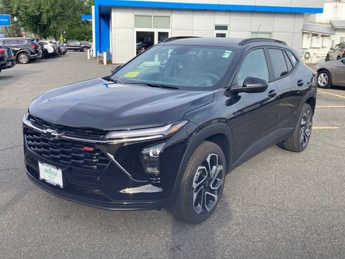 New 2026 Chevrolet Trax RS w/ Driver Confidence Package FWD image 24