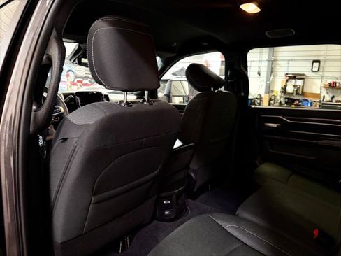 Certified 2025 RAM 2500 Big Horn AWD/4WD image 31