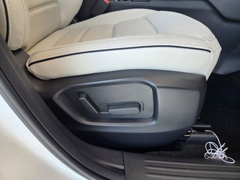 New 2025 MAZDA CX-5 AWD 2.5 S w/ Preferred Package image 4