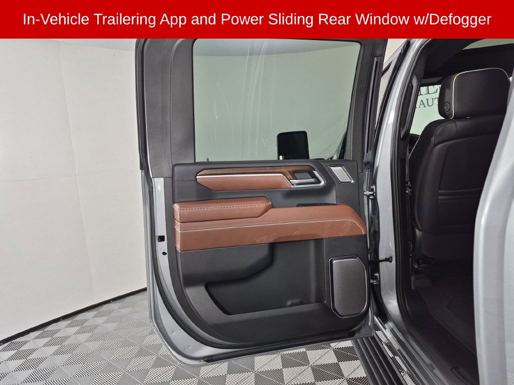 Used 2025 GMC Sierra 3500 Denali Ultimate AWD/4WD image 28