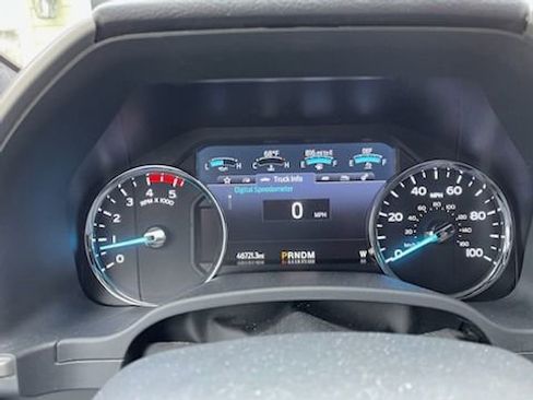 Used 2022 Ford F350 Lariat w/ Lariat Ultimate Package image 3