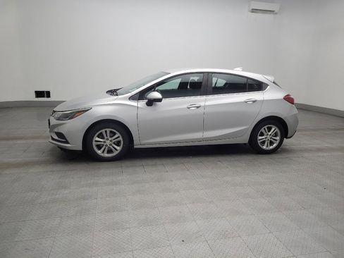 Used 2018 Chevrolet Cruze LT FWD image 2