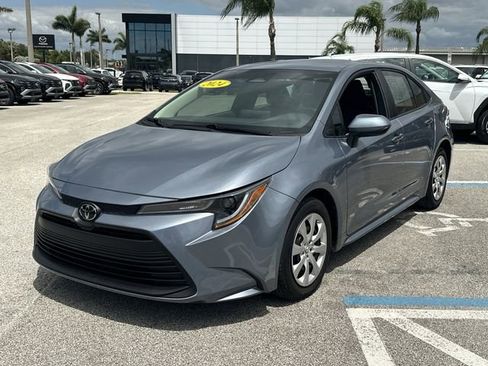 Used 2024 Toyota Corolla LE FWD image 2