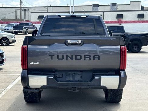 Used 2022 Toyota Tundra Limited w/ Power Package AWD/4WD image 5