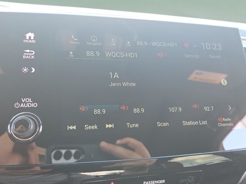 Used 2025 Honda Passport Black Edition image 29