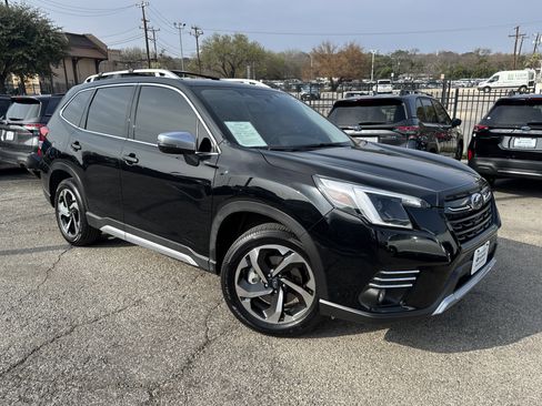 Used 2023 Subaru Forester Touring w/ Popular Package #3 image 1