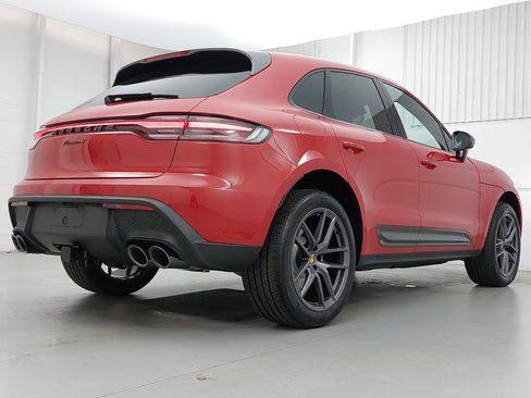 New 2026 Porsche Macan Turbo image 7