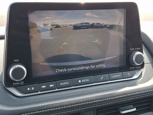 Used 2023 Nissan Rogue SV AWD/4WD image 20