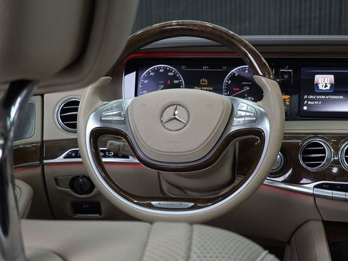 Used 2015 Mercedes-Benz S 550 Sedan image 22