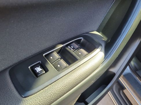 Used 2022 Ford Ranger XLT w/ Equipment Group 301A Mid image 17