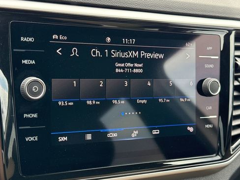 Certified 2022 Volkswagen Atlas Cross Sport SE image 19