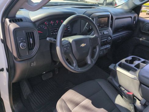 Used 2023 Chevrolet Silverado 1500 Custom RWD image 10