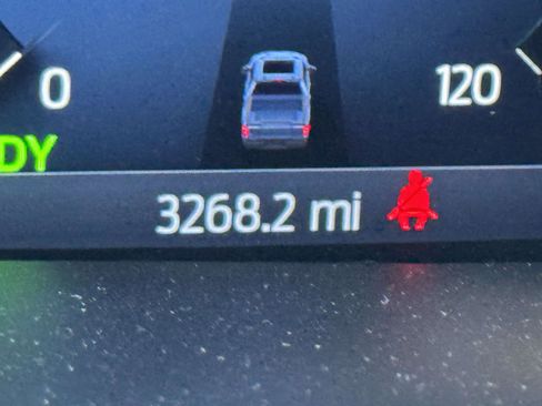 Used 2025 Ford F150 XLT w/ Equipment Group 302A MID image 26