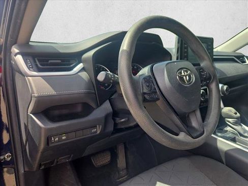 Used 2020 Toyota RAV4 XLE w/ Convenience Package image 6