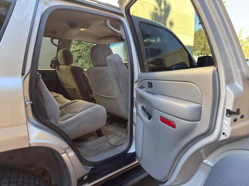 Used 2005 Chevrolet Tahoe LS w/ Preferred Equipment Group image 62