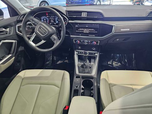 New 2025 Audi Q3 2.0T Premium w/ Convenience Package image 15