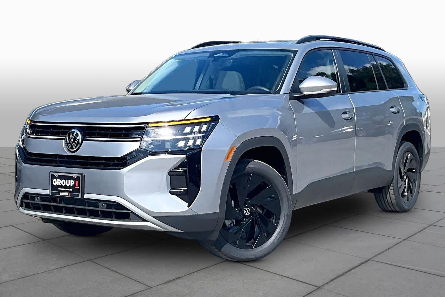 New 2027 Volkswagen Atlas SE FWD image 1