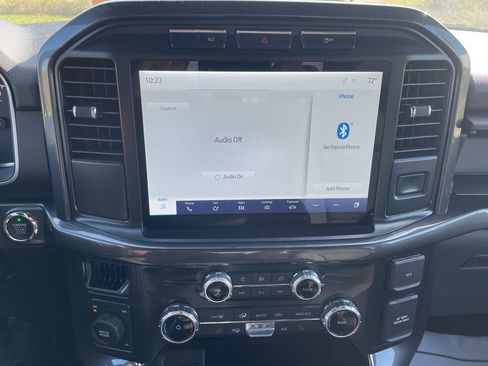 Certified 2022 Ford F150 XLT w/ Equipment Group 302A High image 15