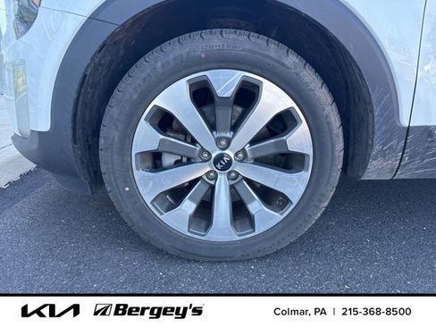 Used 2020 Kia Telluride EX w/ EX Premium Package AWD/4WD image 8