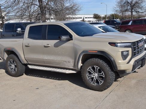 Used 2023 GMC Canyon AT4 w/ AT4 Premium Package image 5