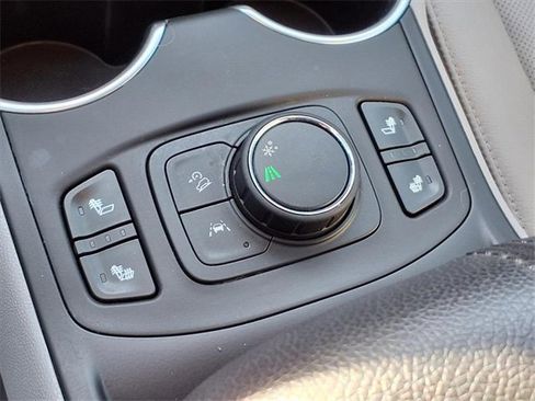 Certified 2020 GMC Terrain SLT w/ Preferred Package image 10