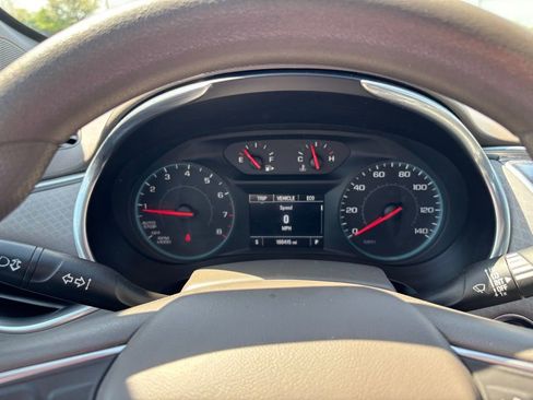 Used 2020 Chevrolet Malibu LT FWD image 30