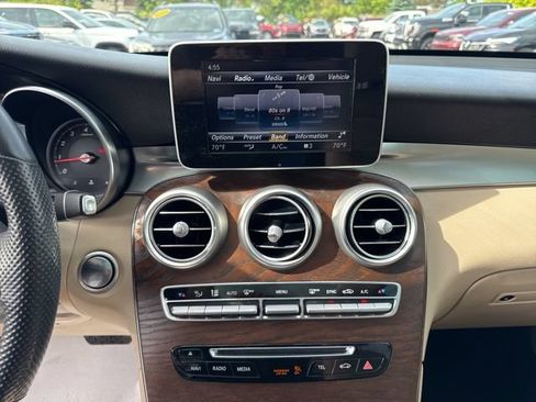 Used 2019 Mercedes-Benz GLC 300 4MATIC image 14