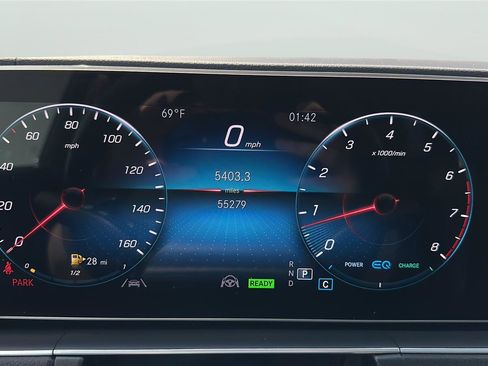 Used 2022 Mercedes-Benz GLS 450 4MATIC image 32