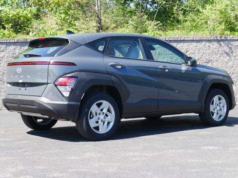 Used 2026 Hyundai Kona SE AWD/4WD image 7