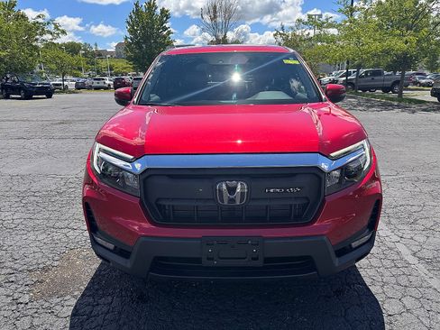 Used 2025 Honda Passport EX-L image 8