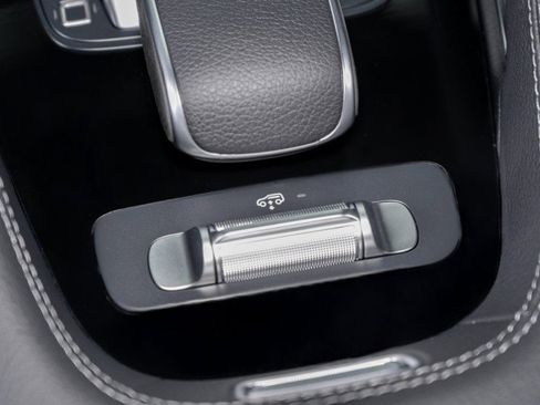 New 2026 Mercedes-Benz GLE 580 4MATIC image 22