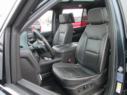 Certified 2021 GMC Yukon SLT w/ SLT Luxury Plus Package image 20