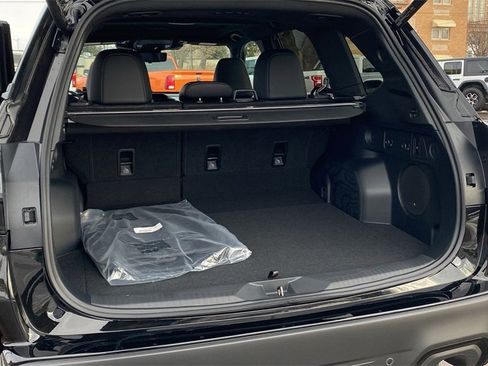 Used 2026 Subaru Forester Touring image 11