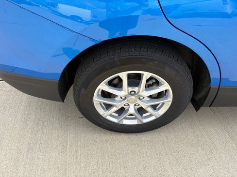 Used 2024 Chevrolet Equinox LT FWD image 25