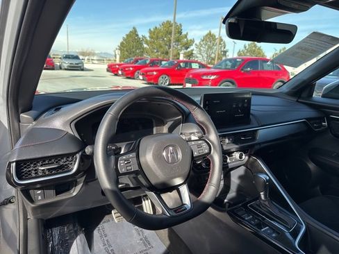Used 2025 Acura ADX A-Spec image 17