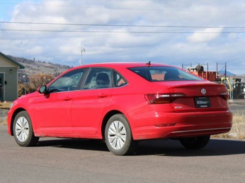 Used 2019 Volkswagen Jetta S w/ Driver Assistance Package image 3