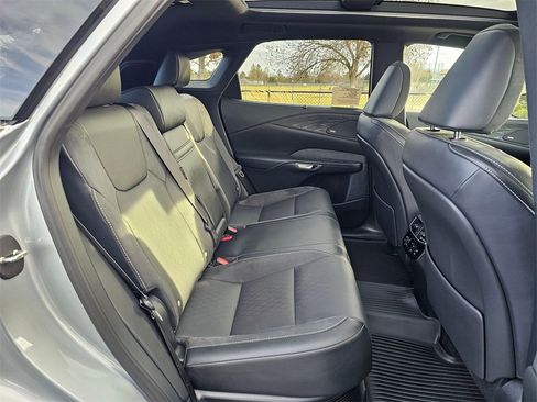 Used 2026 Lexus RX 450h Luxury w/ Convenience Package image 21