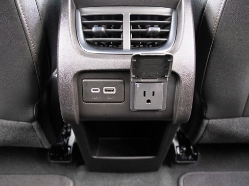 Used 2024 Chevrolet Blazer Premier image 18