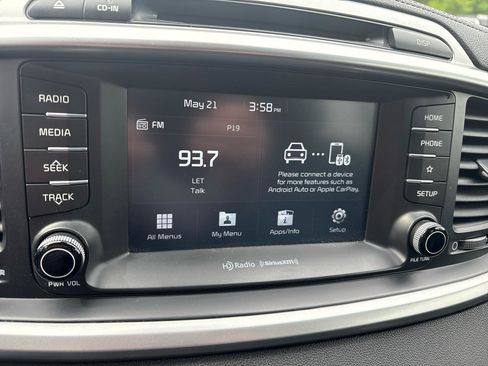 Used 2019 Kia Sorento EX AWD/4WD image 18