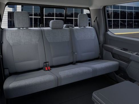 New 2026 Ford F250 XLT w/ FX4 Off-Road Package image 11