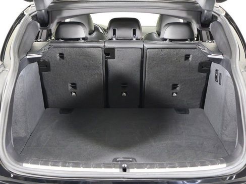 Used 2025 BMW X4 xDrive30i image 22