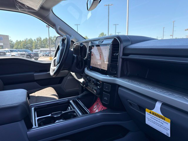 New 2027 Ford F250 XLT w/ XLT Premium Package AWD/4WD image 11