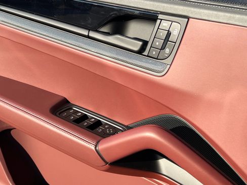 New 2026 Porsche Cayenne GTS image 31