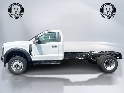 New 2026 Ford F600 4x4 Regular Cab Super Duty w/ XL Chrome Package image 10